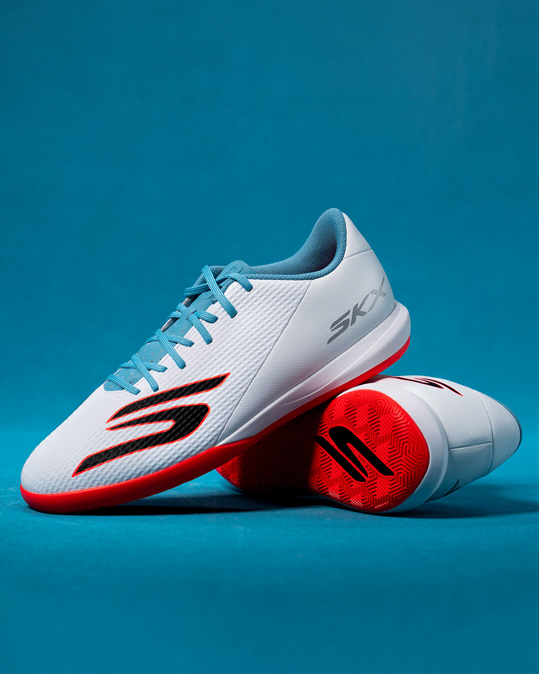 Skechers SKX_02 Academy IC Football Boots